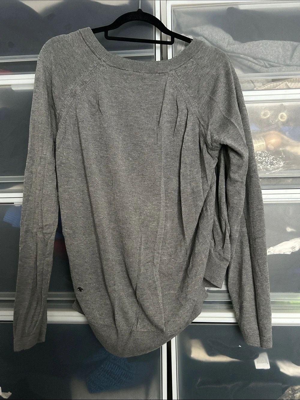 lululemon athletica Women's Gray Scoopneck Lightweight Sweater